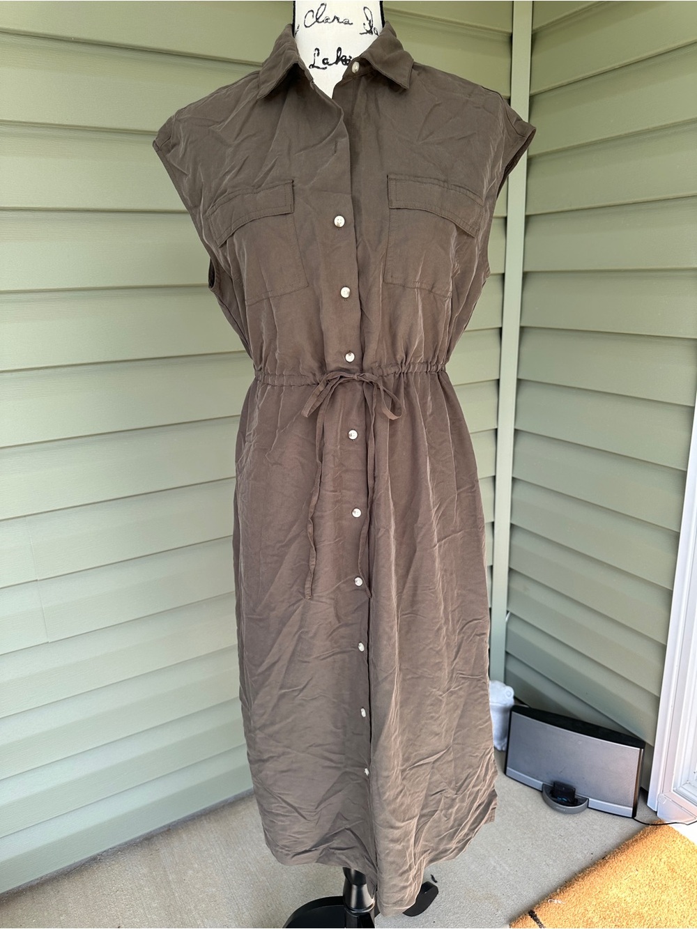 Old Navy Sleeveless Button-Front Shirt Dress in Olive Brown size S sueded soft